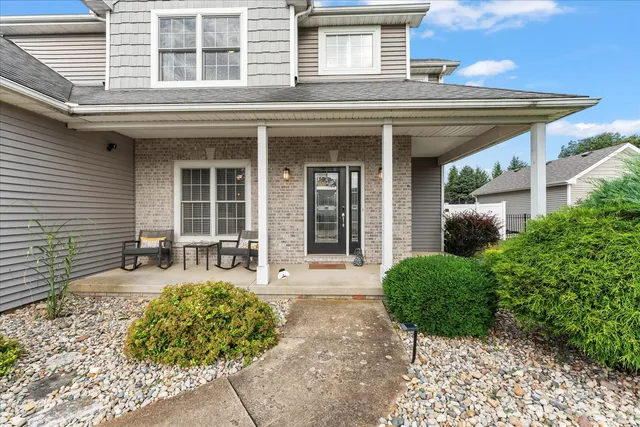 $460,000 | 1501 Quarry Road, Mahomet, IL 61853