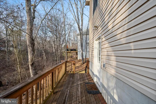 a view of house with a outdoor space