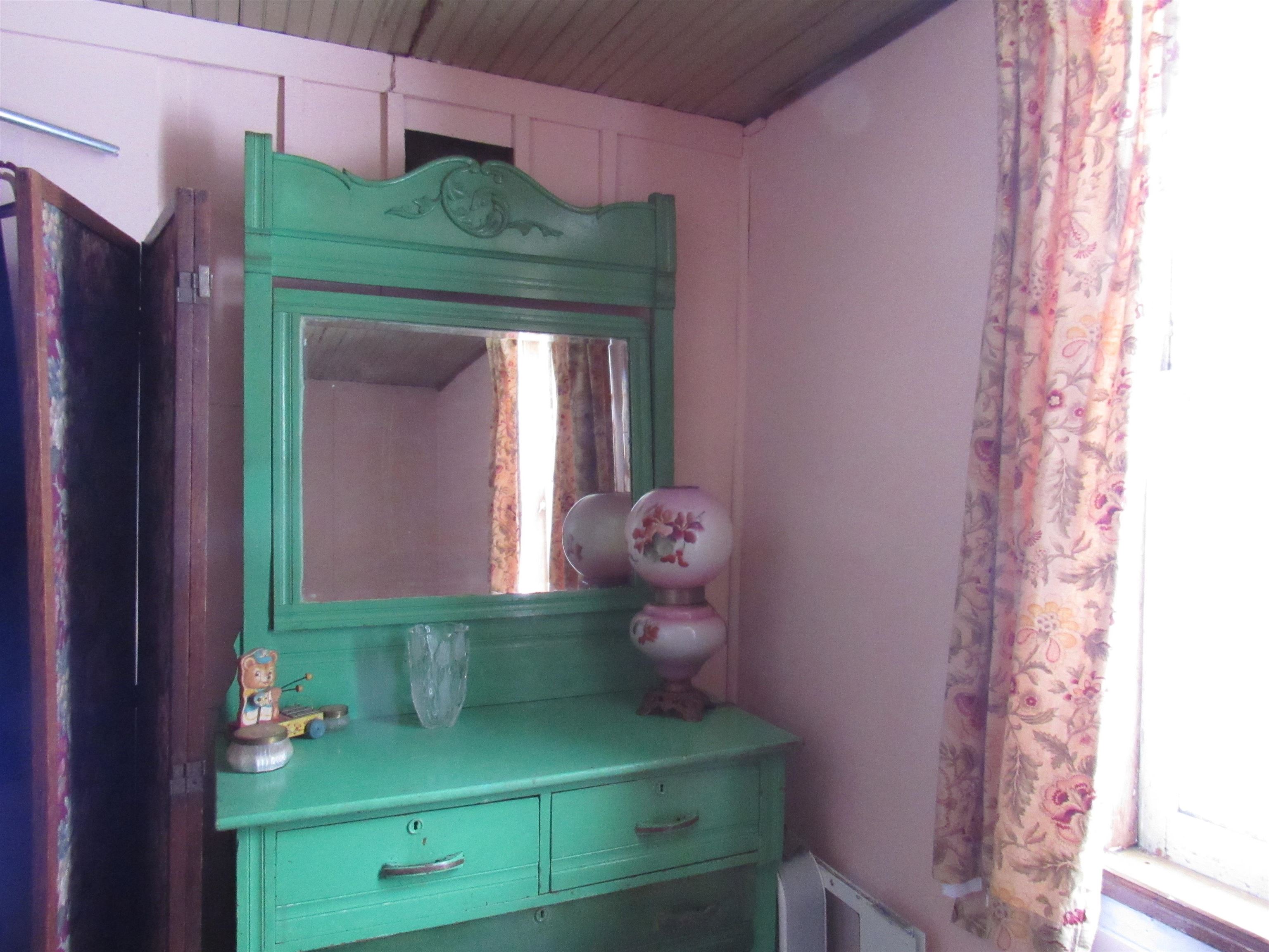 199 Geraldine Avenue Troy, VT 05859 - Photo 15 of 30