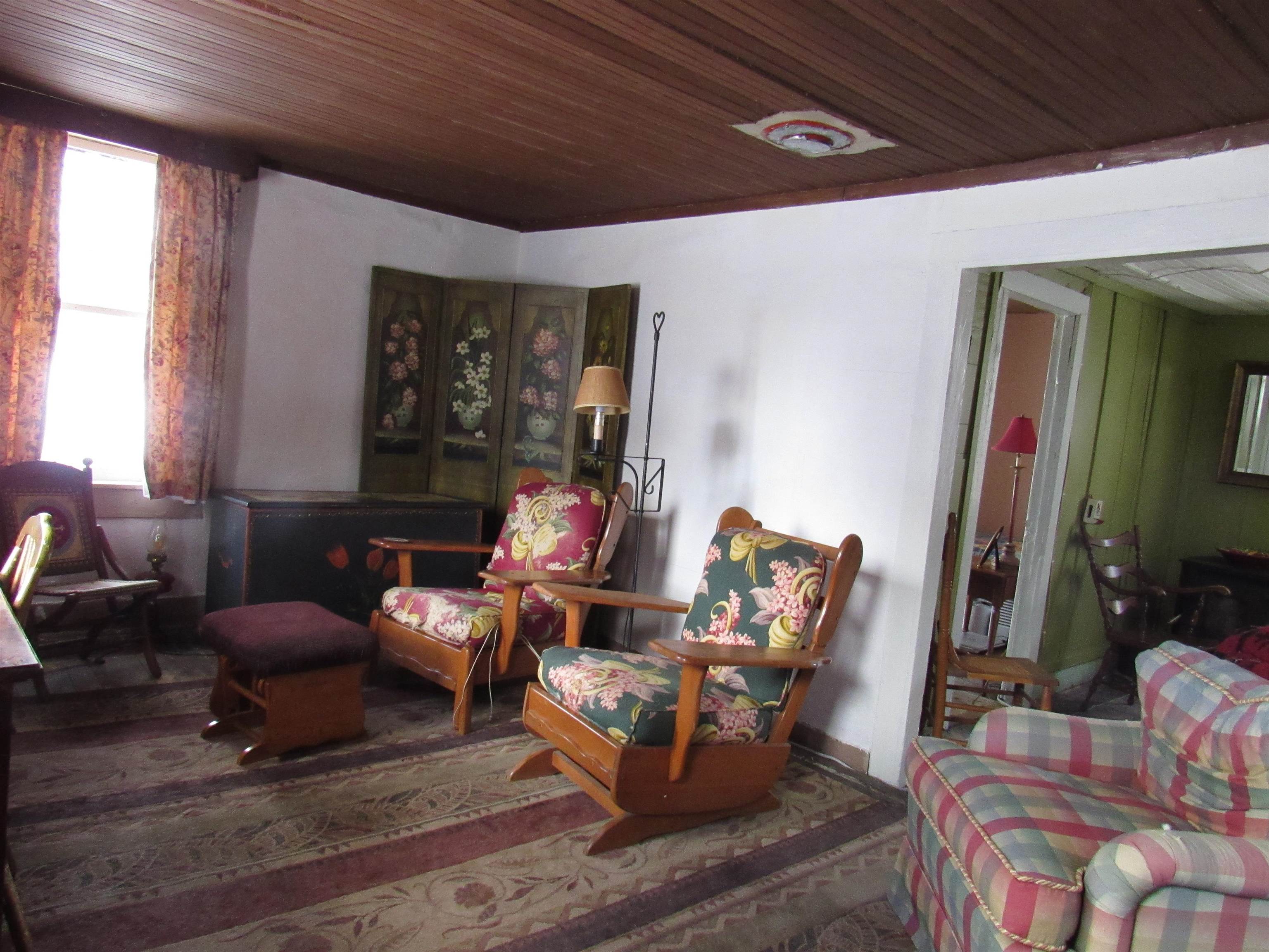 199 Geraldine Avenue Troy, VT 05859 - Photo 18 of 30