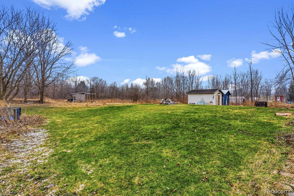 8311 South State Road Bancroft, MI 48414 - Photo 23 of 37