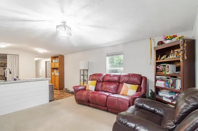 $200,000 | 581 Southeast 1200 Road, Leeton, MO 64761