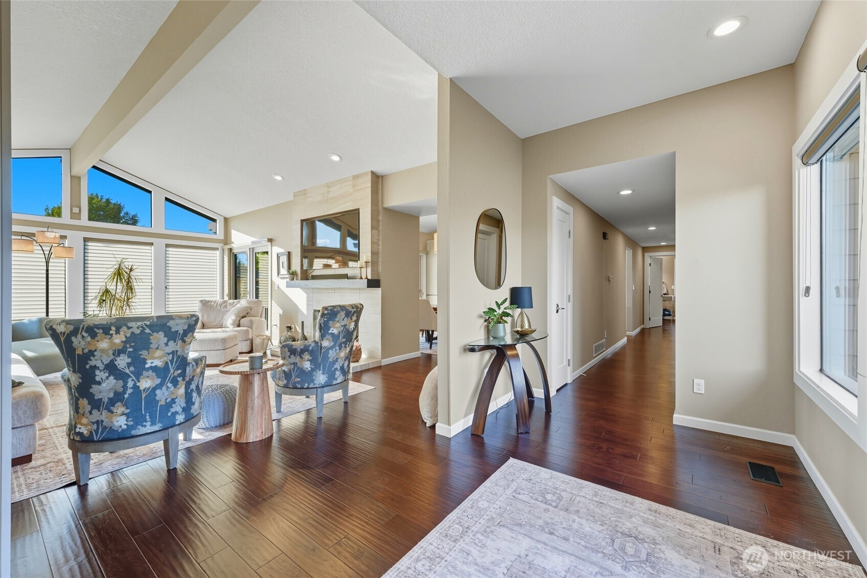 839 Country Club Road Walla Walla, WA 99362 - Photo 5 of 40 a living room with furniture and a wooden floor