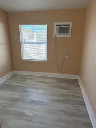 $1,400 | 609 West Liberty Street, Unit 5, Rockport, TX 78382