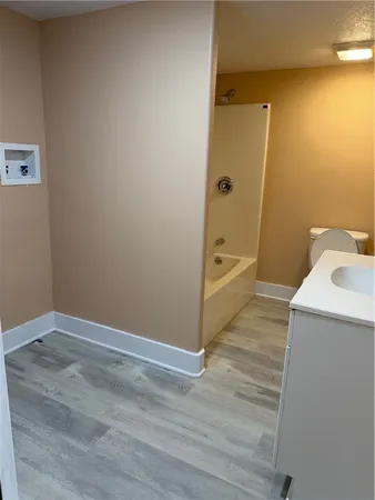 $1,400 | 609 West Liberty Street, Unit 5, Rockport, TX 78382