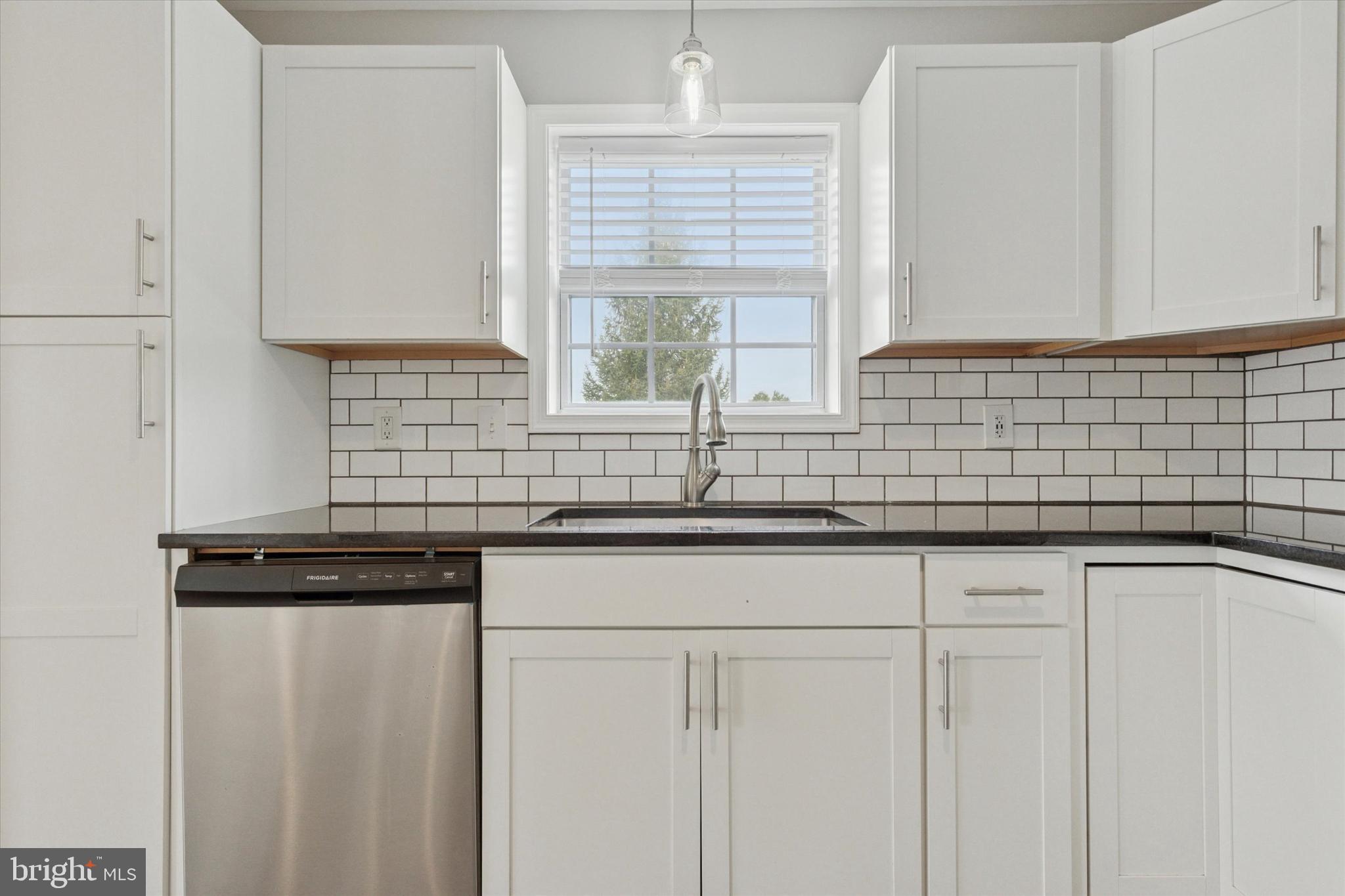 5503 Drawbridge Court Royersford, PA 19468 - Photo 11 of 25