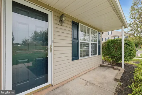 $350,000 | 5503 Drawbridge Court, Royersford, PA 19468