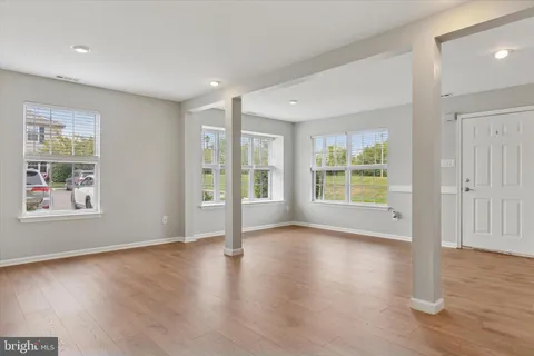 $350,000 | 5503 Drawbridge Court, Royersford, PA 19468