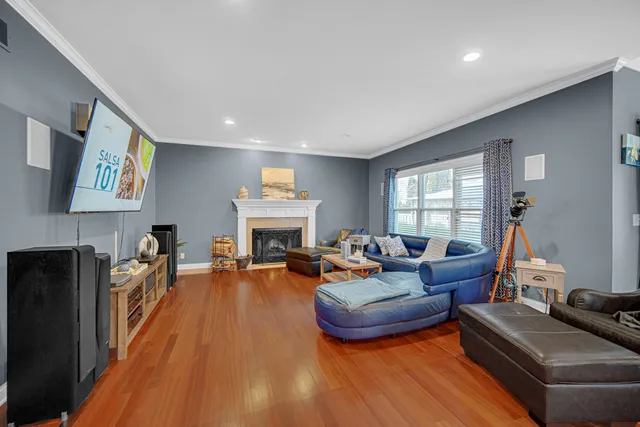 $575,000 | 25216 Round Barn Road, Plainfield, IL 60585