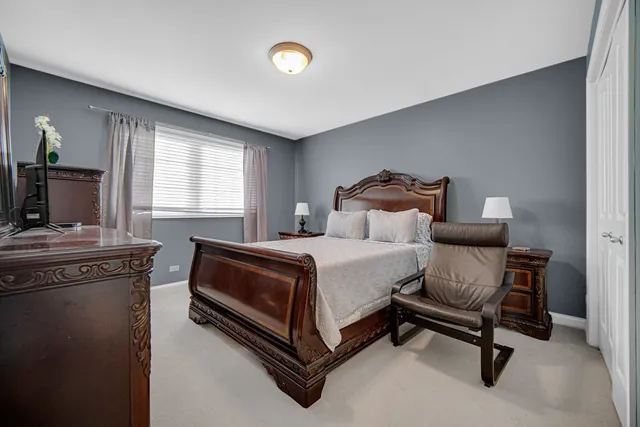 $575,000 | 25216 Round Barn Road, Plainfield, IL 60585