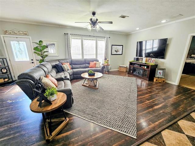 2453 Highway 479 Goldonna, LA 71031 - Photo 4 of 37