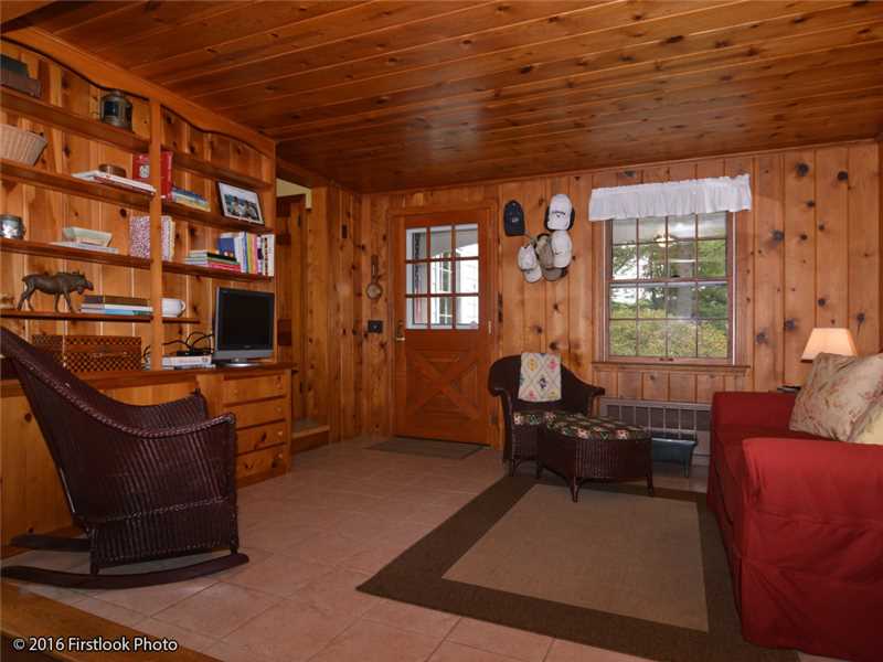 315 Bungy Road Scituate, RI 02857 - Photo 16 of 25 Den/Family/Great Room.
