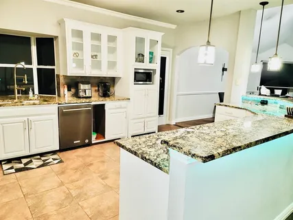 $500,000 | 511 Lakeside Drive, Rockwall, TX 75032