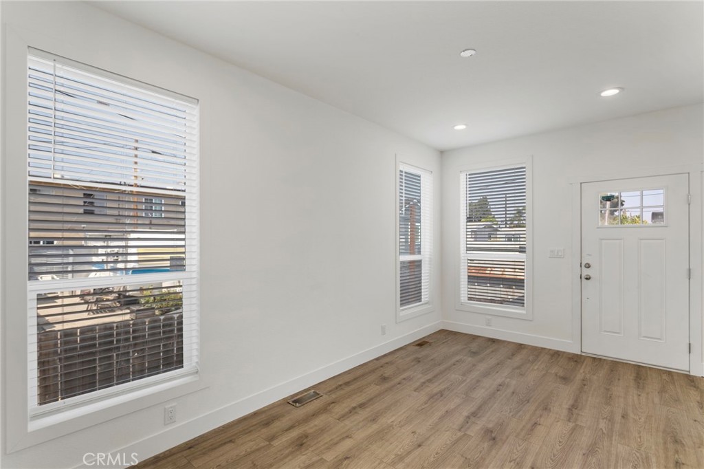 2548 Peck Road, Unit 27 Monrovia, CA 91016 - Photo 9 of 30 Gallery Image 9