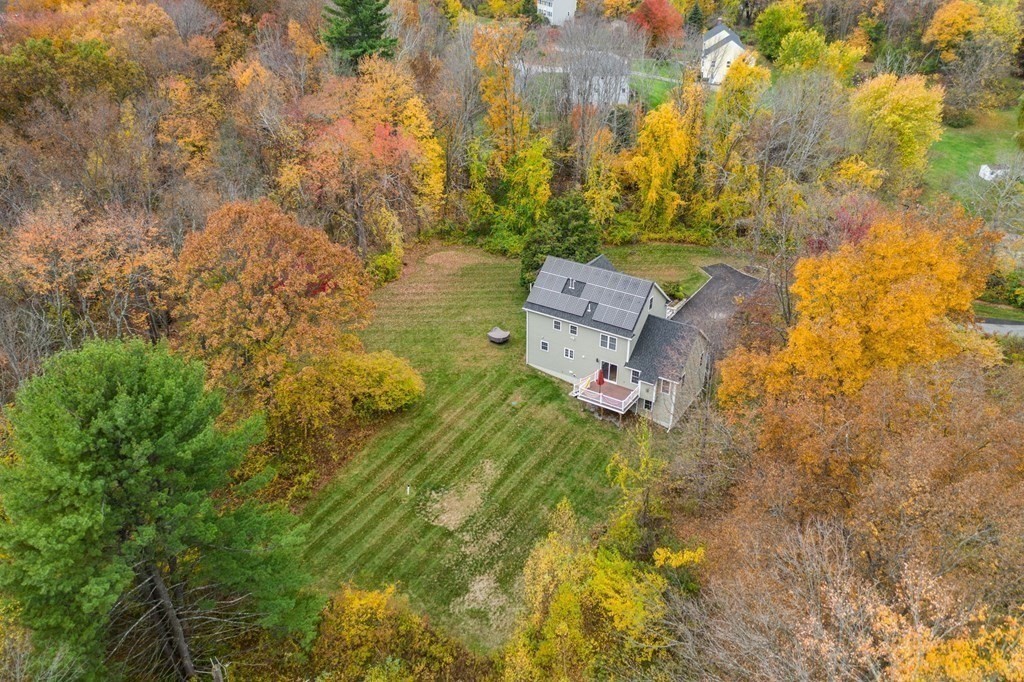 18 River Road Andover, MA 01810 - Photo 5 of 36 Gallery Image 5