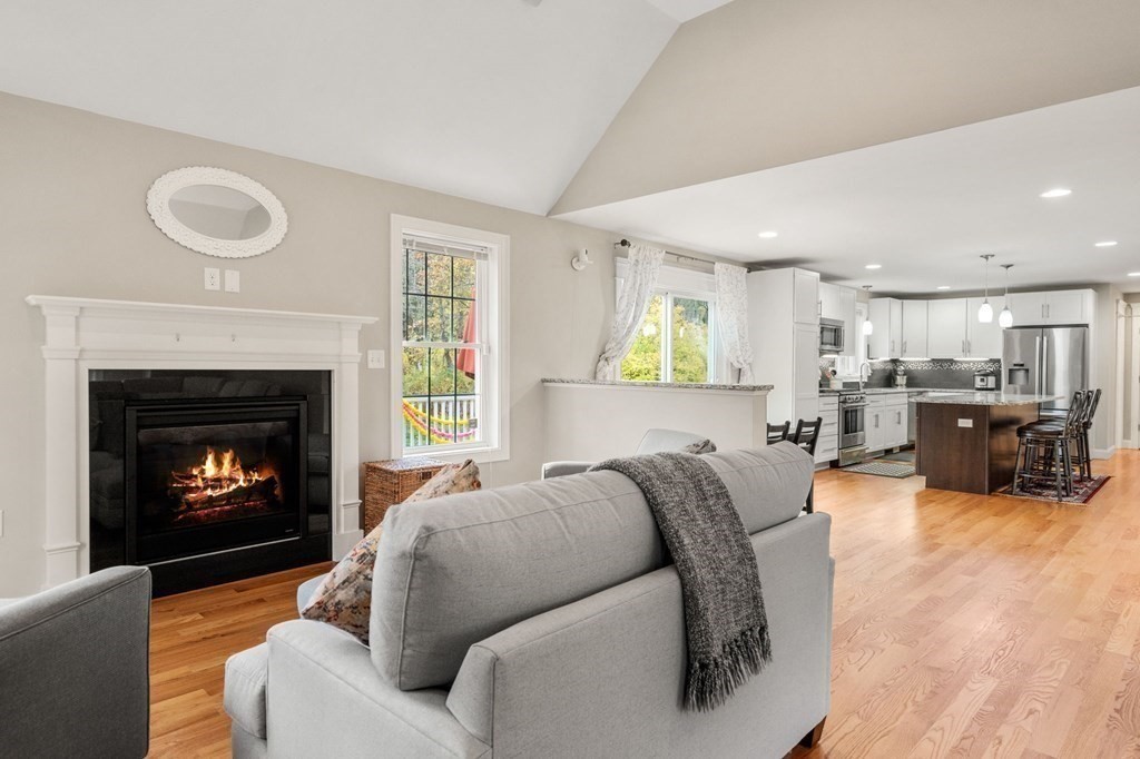 18 River Road Andover, MA 01810 - Photo 10 of 36 Gallery Image 10