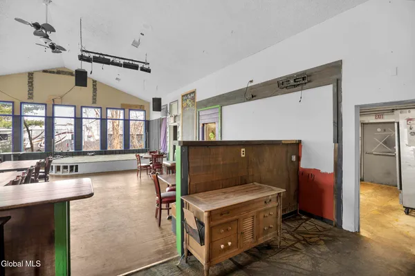 $5,000 | 2639 Highway 9, Ballston Spa, NY 12020