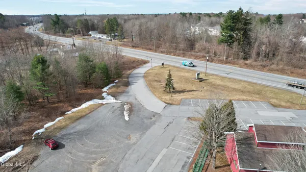 $5,000 | 2639 Highway 9, Ballston Spa, NY 12020