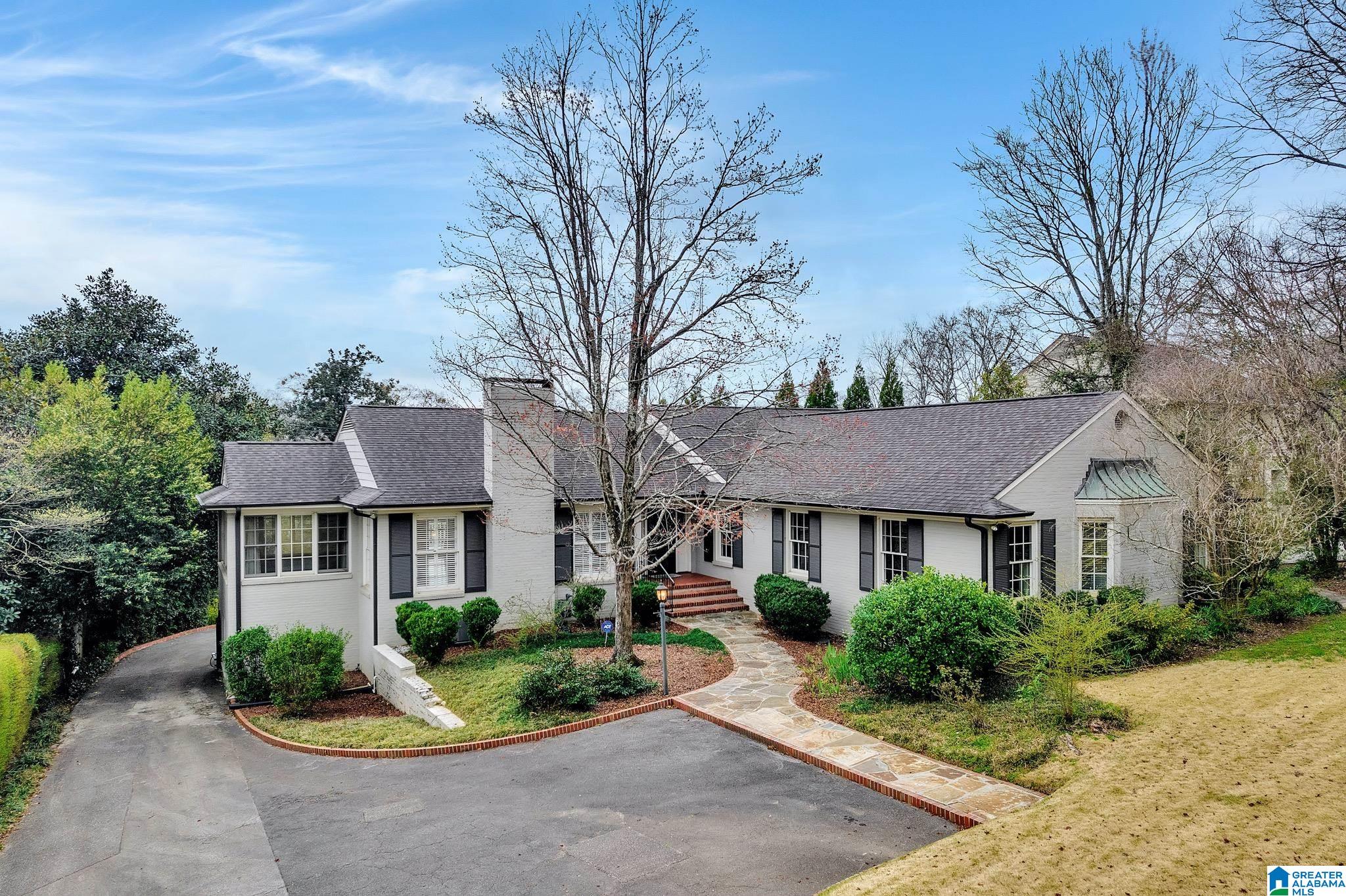 17 Ridge Drive Birmingham, AL 35213 - Photo 1 of 40