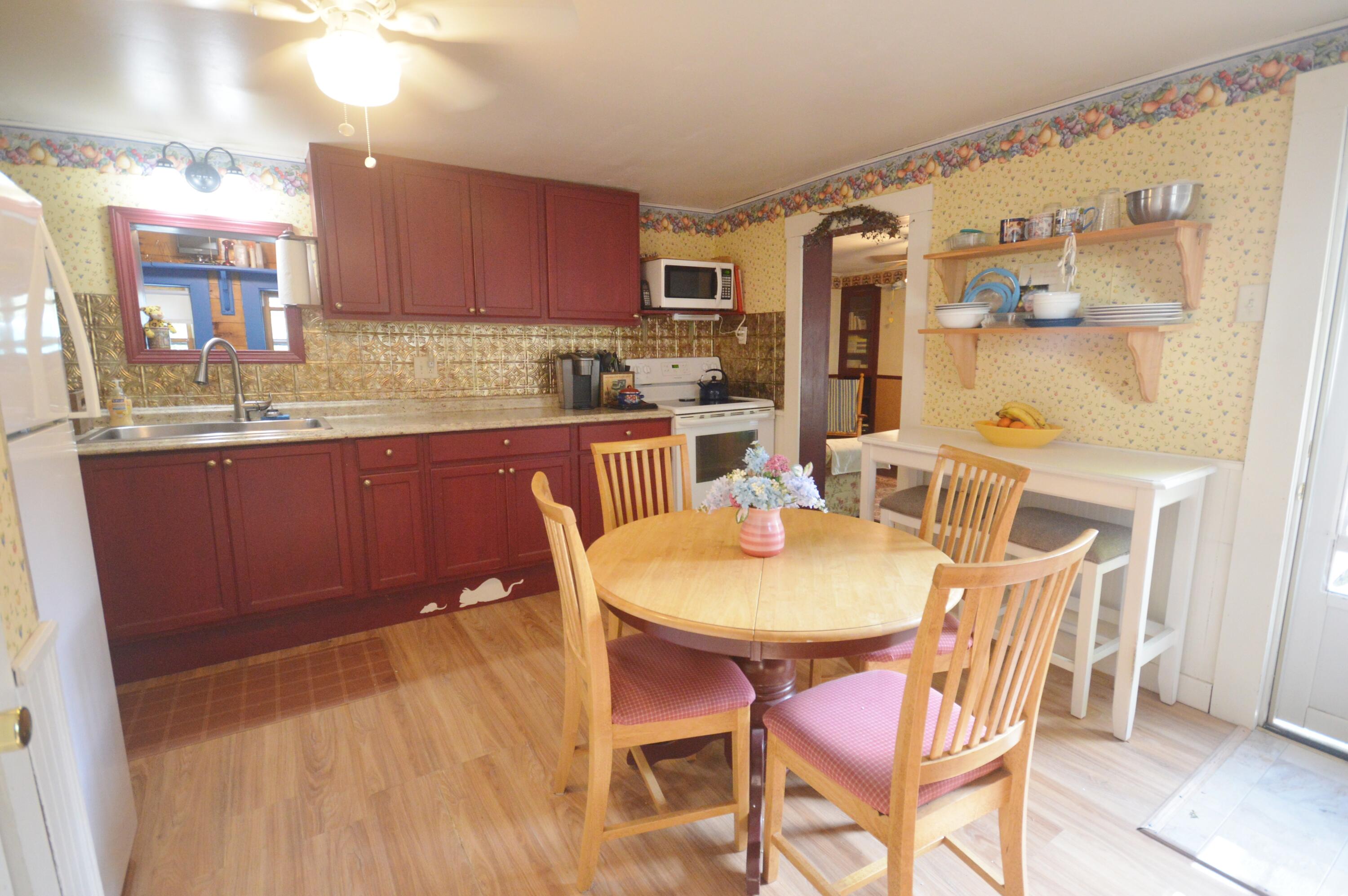 18 Lemon Street Bangor, ME 04401 - Photo 9 of 41 DSC_0029