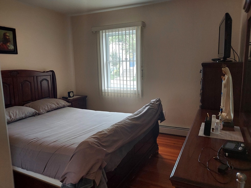 108 Garden Street Fall River, MA 02720 - Photo 11 of 25