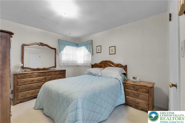 $289,900 | 1557 Kaywin Avenue, Bethlehem, PA 18018