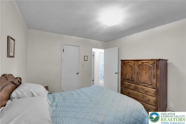$289,900 | 1557 Kaywin Avenue, Bethlehem, PA 18018