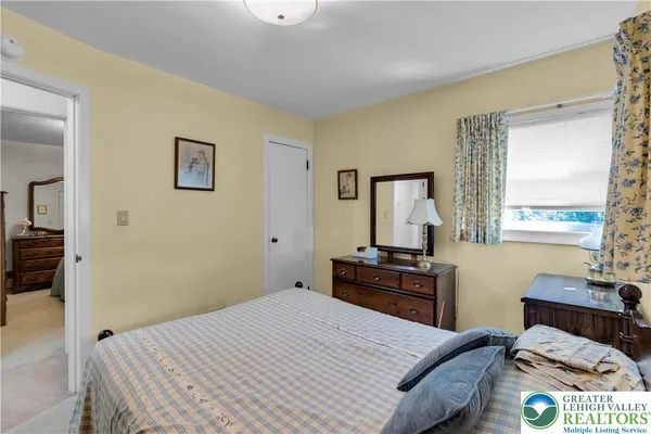 $289,900 | 1557 Kaywin Avenue, Bethlehem, PA 18018