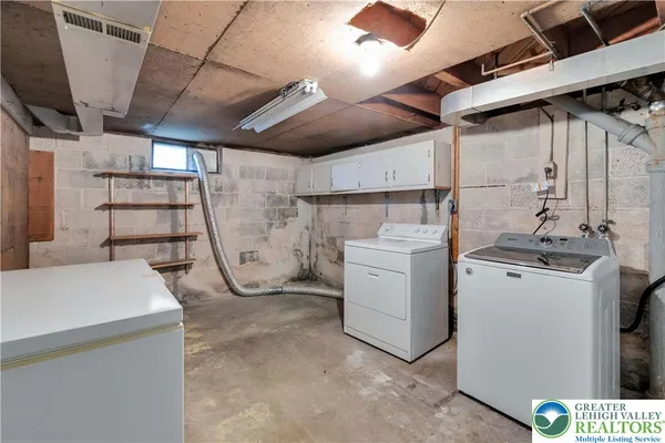 $289,900 | 1557 Kaywin Avenue, Bethlehem, PA 18018