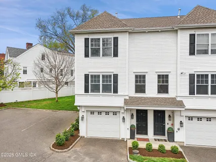 $1,029,000 | 18 Stone Avenue, Unit 1, Greenwich, CT 06830