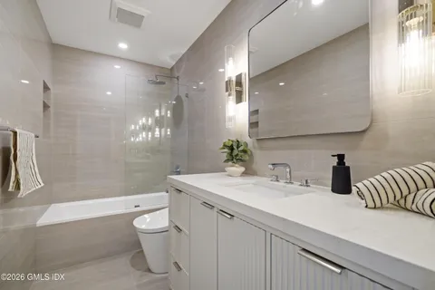 $1,029,000 | 18 Stone Avenue, Unit 1, Greenwich, CT 06830