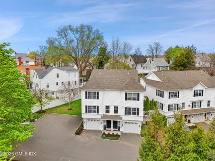 $1,029,000 | 18 Stone Avenue, Unit 1, Greenwich, CT 06830