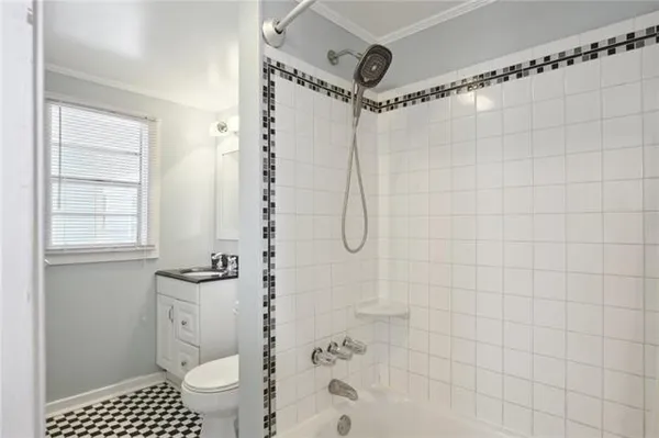 $1,100 | 1124 Cherokee Street, Unit 1, New Orleans, LA 70118
