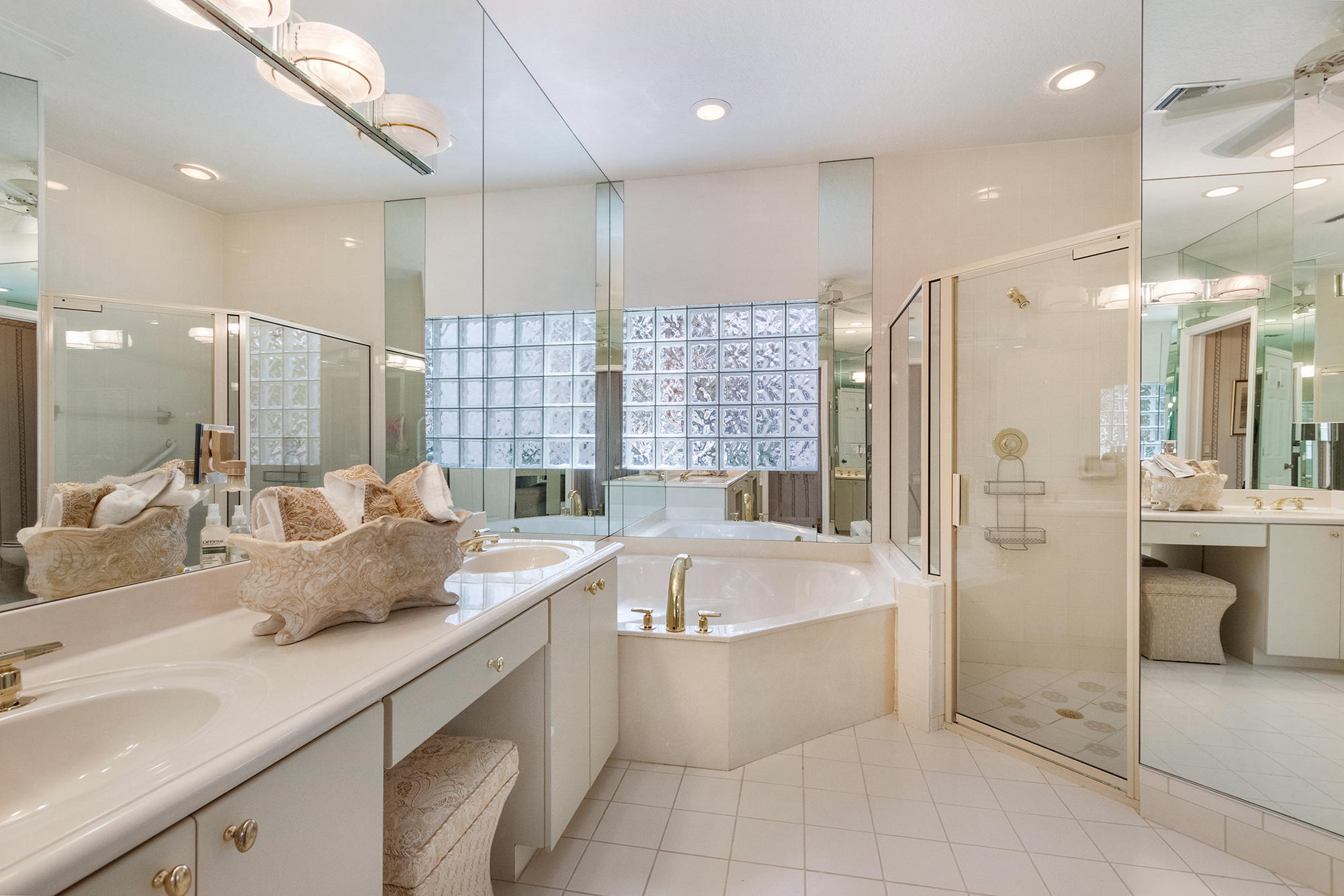 21669 Hammock Point Drive Boca Raton, FL 33433 - Photo 13 of 23 Master Bath