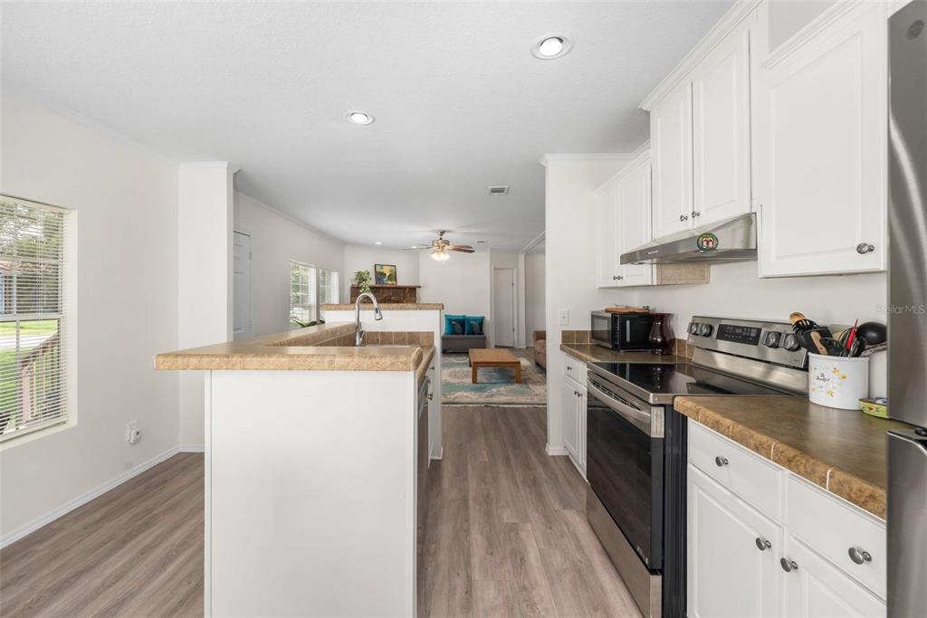 12923 Northwest 151 Road Alachua, FL 32615 - Photo 6 of 16 Gallery Image 6