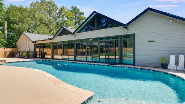 $899,900 | 65 County Road 2209N, Cleveland, TX 77327