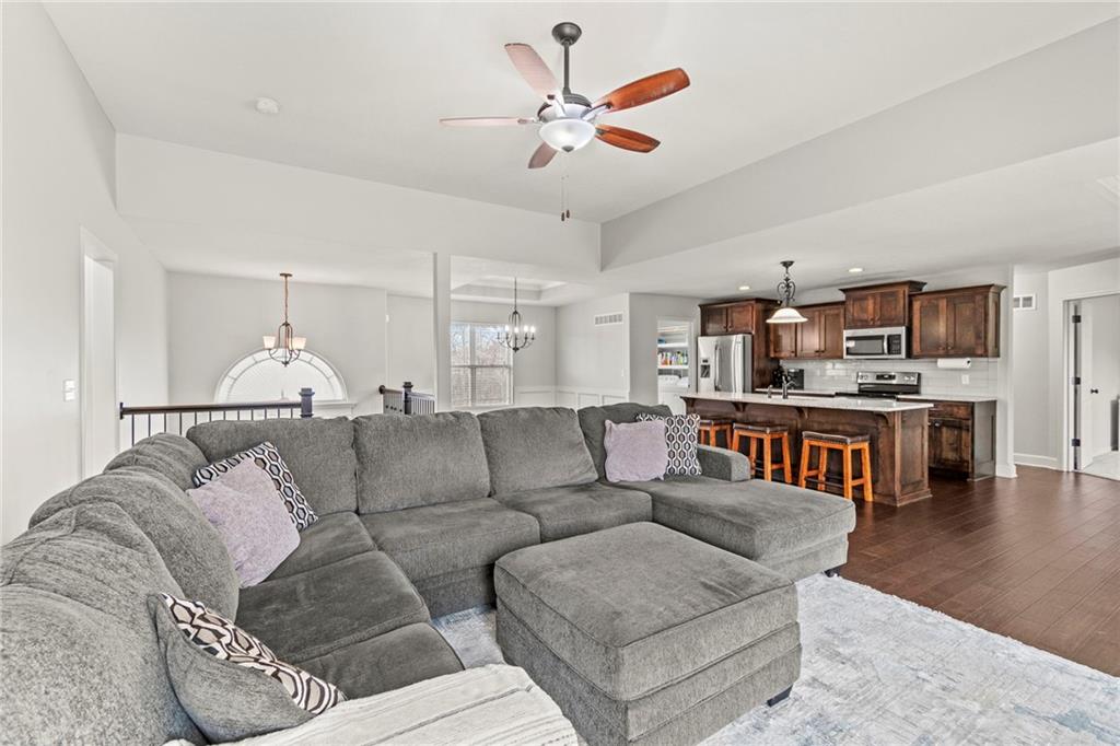 705 Chisam Road Kearney, MO 64060 - Photo 9 of 36