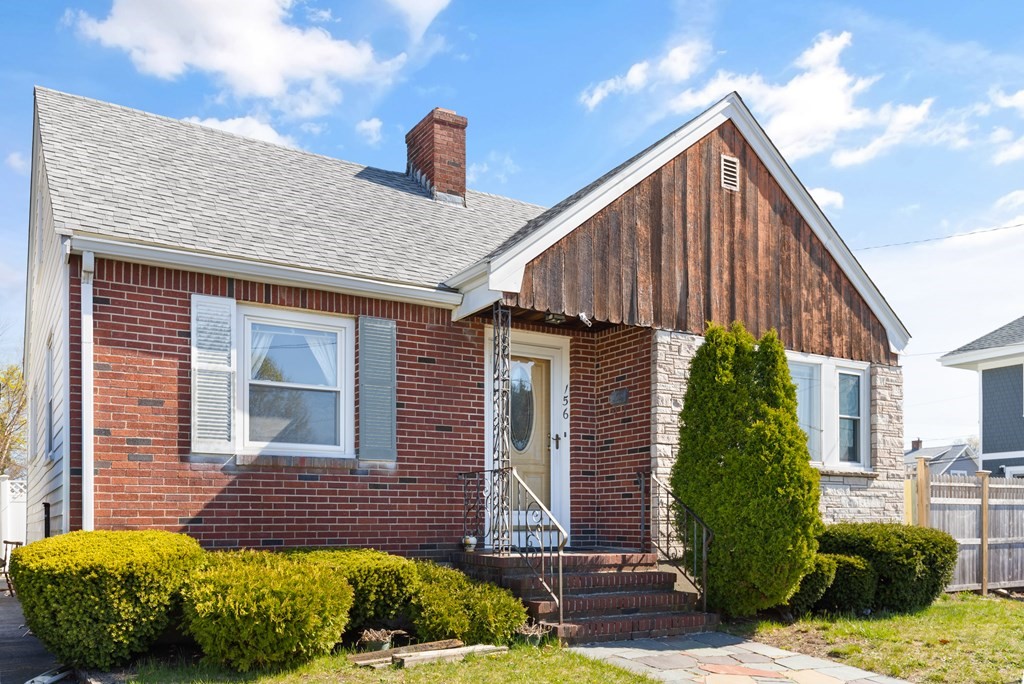 156 Squanto Road Quincy, MA 02169 - Photo 1 of 23 Gallery Image 1