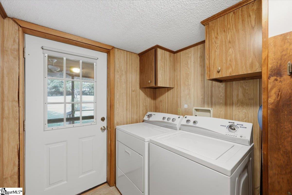 554 Berry Shoals Road Duncan, SC 29334 - Photo 27 of 43