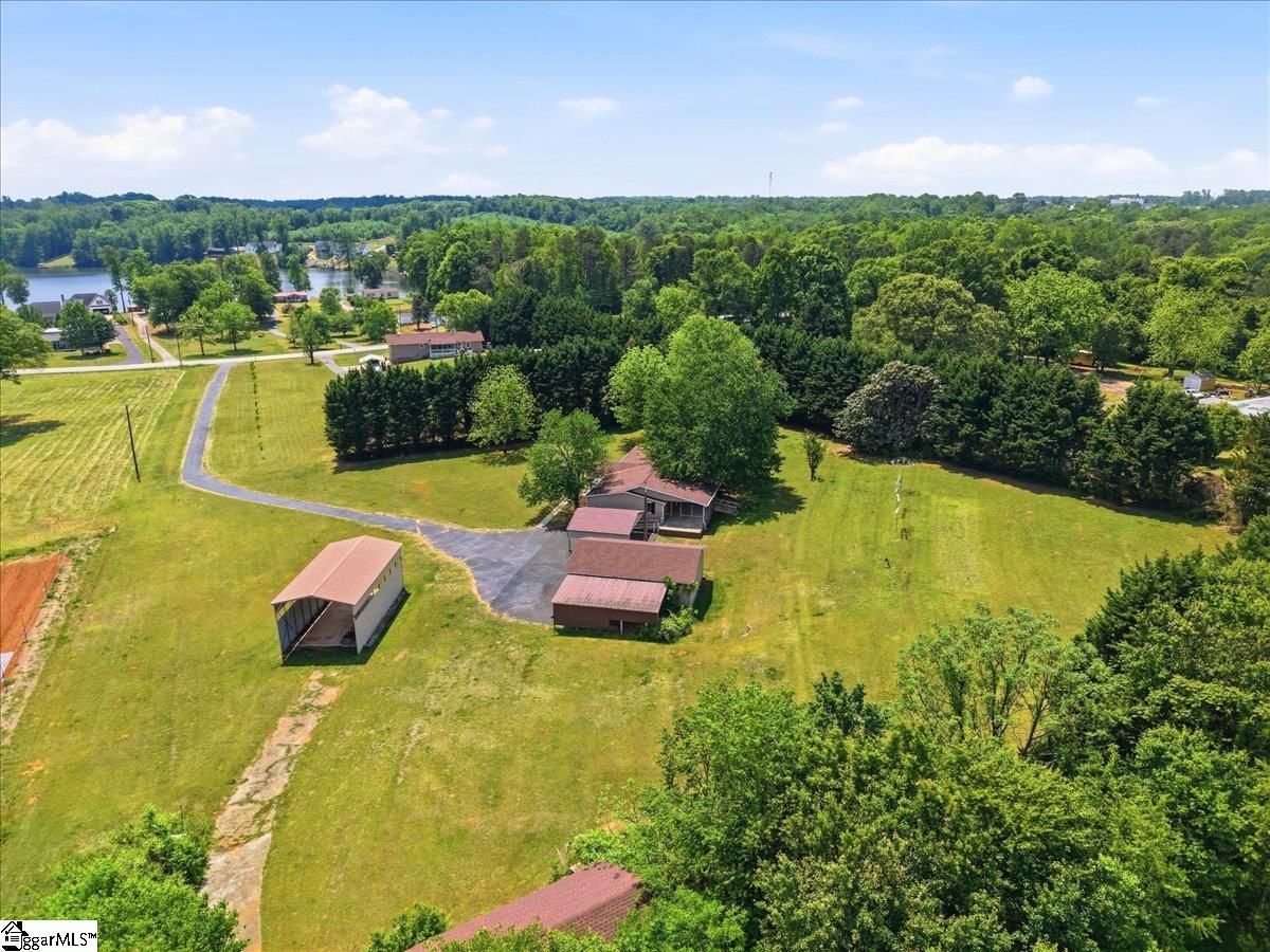 554 Berry Shoals Road Duncan, SC 29334 - Photo 41 of 43