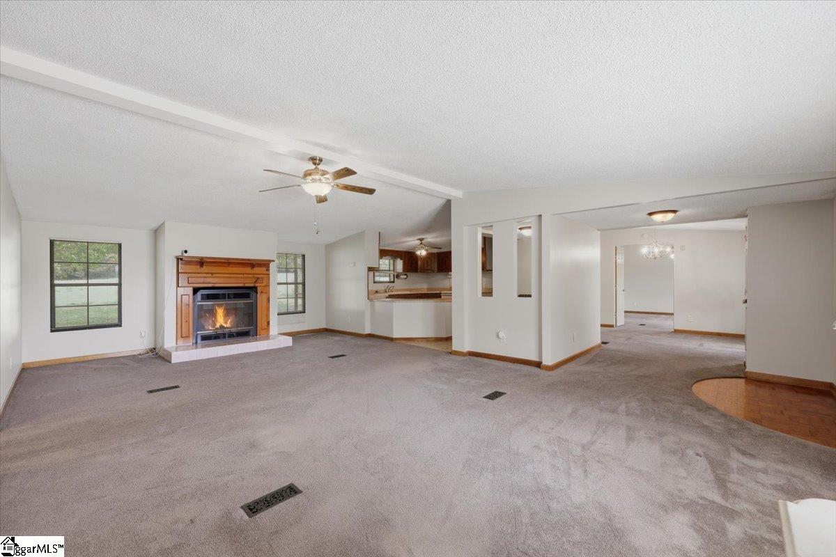 554 Berry Shoals Road Duncan, SC 29334 - Photo 7 of 43
