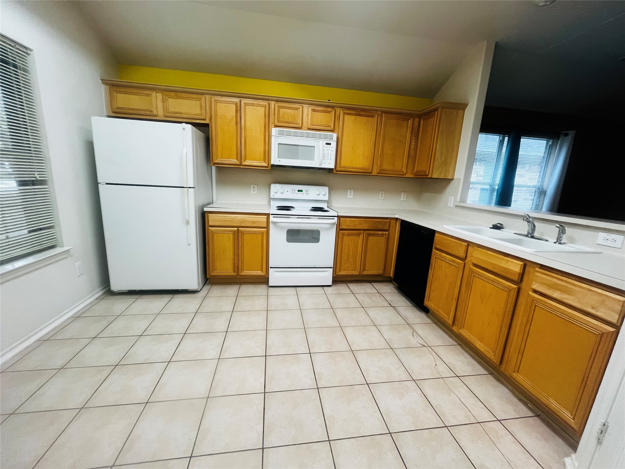 5508 Lilywood Lane Rosharon, TX 77583 - Photo 3 of 15