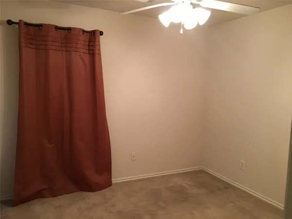 $2,090 | 5508 Lilywood Lane, Rosharon, TX 77583