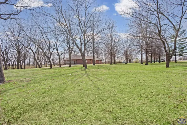 $435,000 | 5320 Southwest Burlingame Road, Topeka, KS 66609