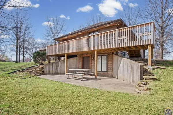 $435,000 | 5320 Southwest Burlingame Road, Topeka, KS 66609