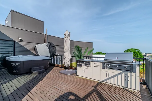 $5,500 | 57 Quincy Shore Drive, Unit PH WEST, Quincy, MA 02171