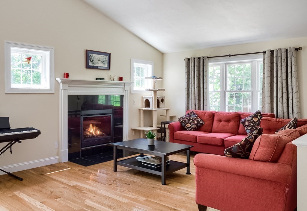 16 Cadorna Road Worcester, MA 01605 - Photo 5 of 31 Gallery Image 5