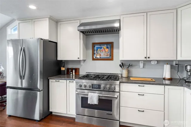 $1,699,999 | 11410 Gravelly Lake Drive Southwest, Lakewood, WA 98499