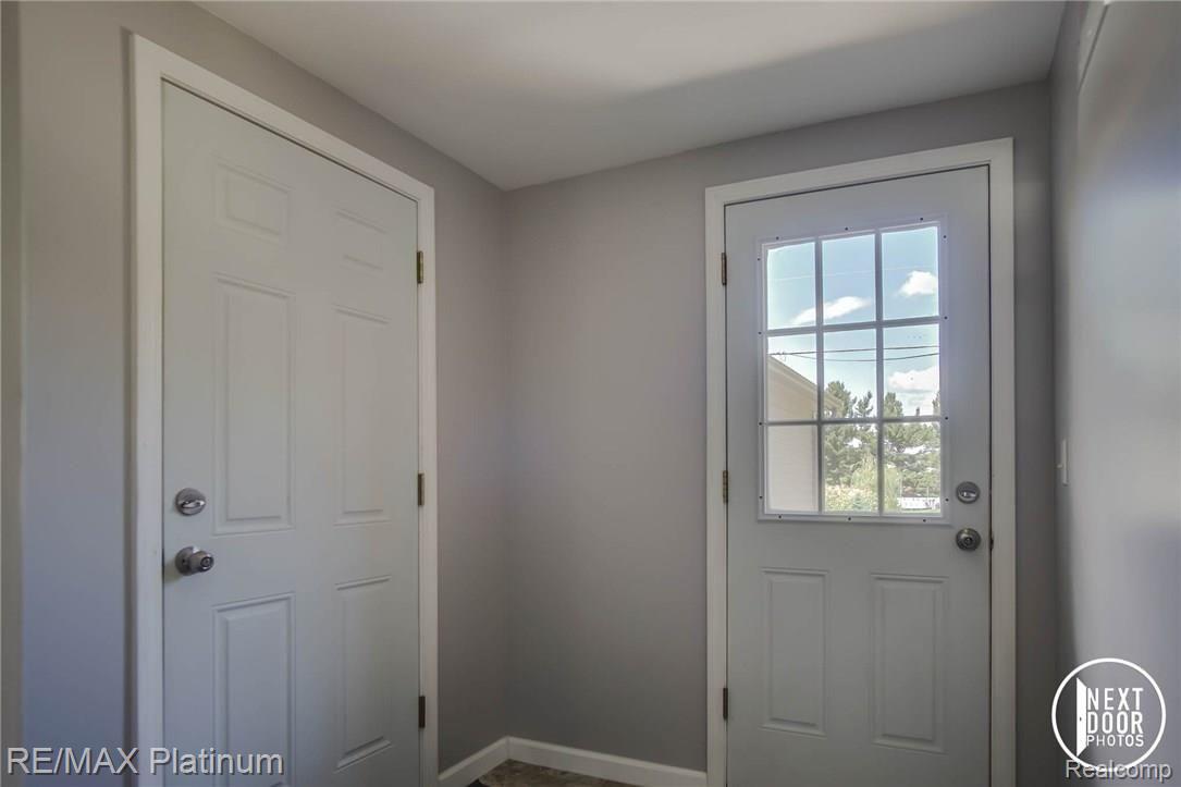 3720 Norton Road Howell, MI 48843 - Photo 36 of 40 DSC01082-Blended.jpg