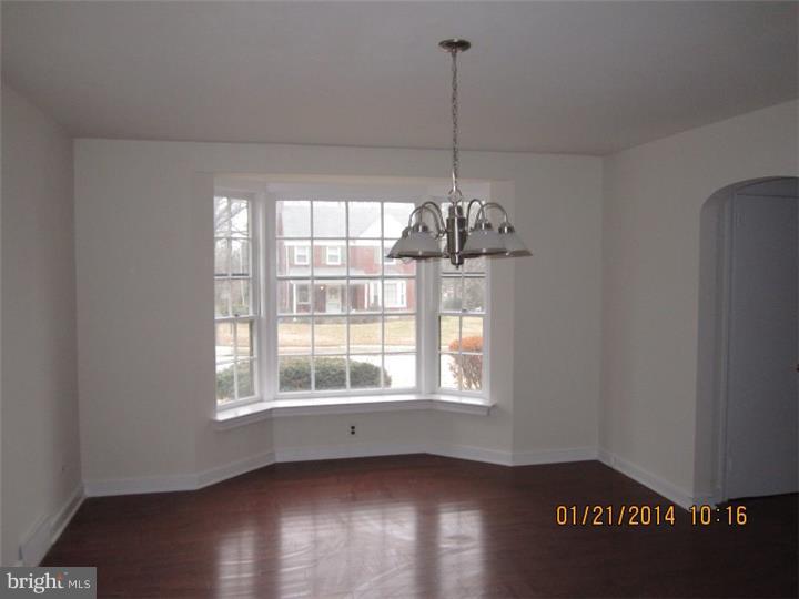 7606 Ivinetta Road Cheltenham, PA 19012 - Photo 4 of 10 Dining Room